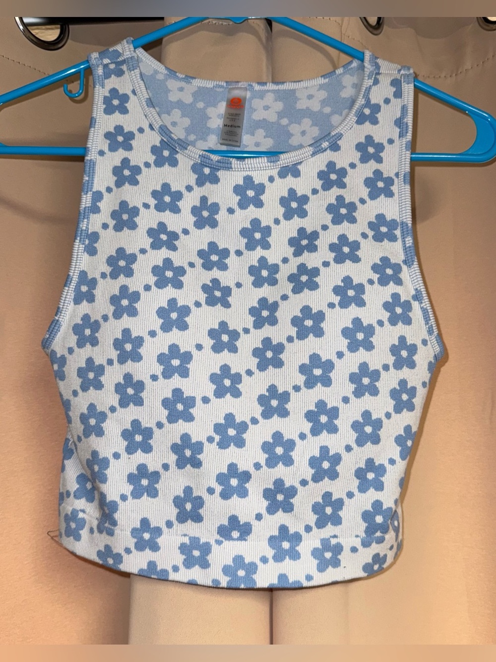 mono b floral crop top